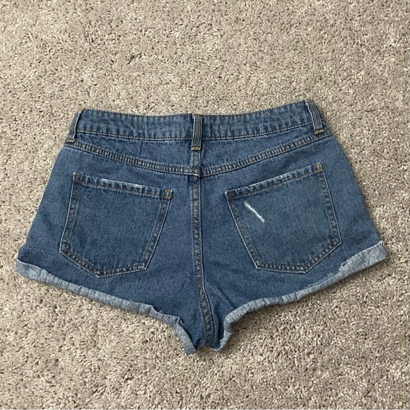 Forever 21 Women’s Jean Shorts Size 28 Distressed Destroyed Booty High Waist - Picture 2 of 8